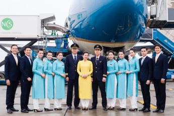 Áo dài Vietnam Airlines