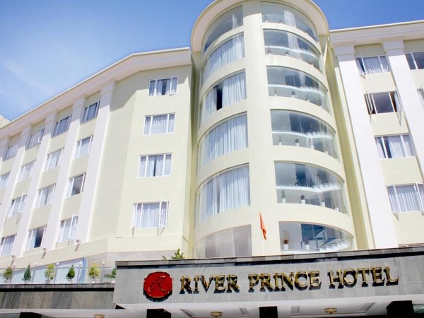River Prince Hotel 